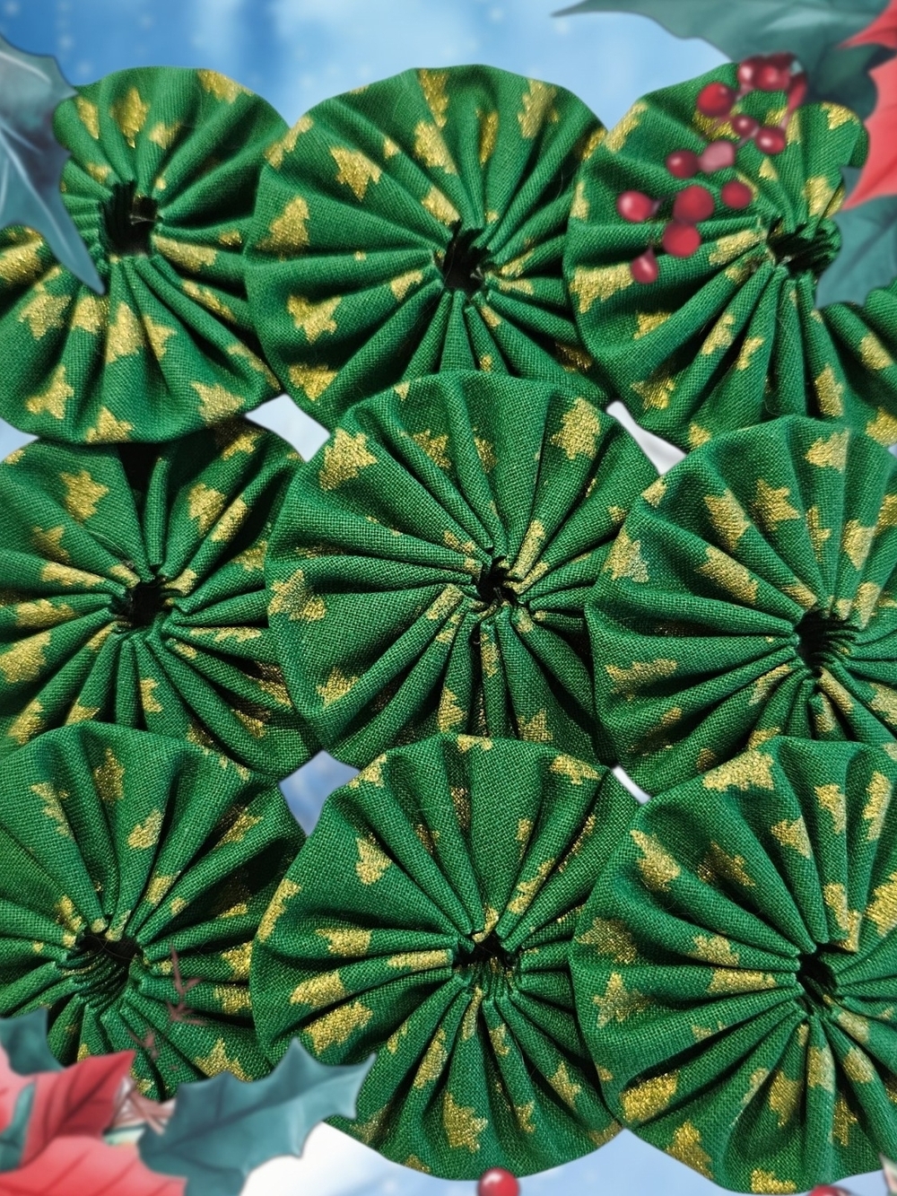 Hand Sewn Christmas Fabric Yo Yos, Set of 31,  2 Inches Wide,  4 Fabrics - Picture 7 of 15